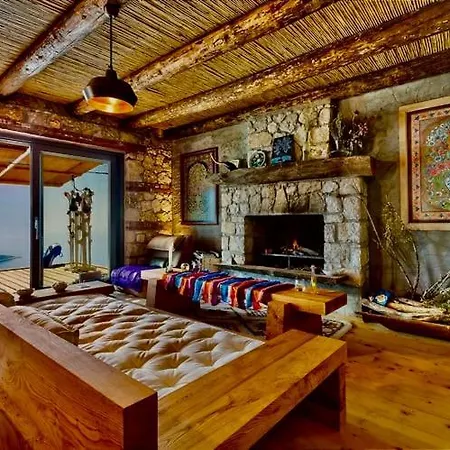 Fethiye Oeluedeniz, The Edge For Nature Lovers * Eskiomerler