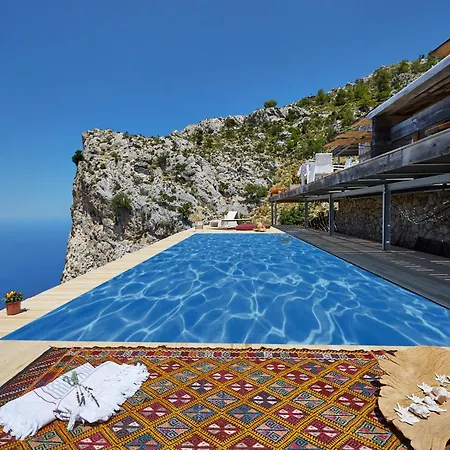 Fethiye Oeluedeniz, The Edge For Nature Lovers * Eskiomerler